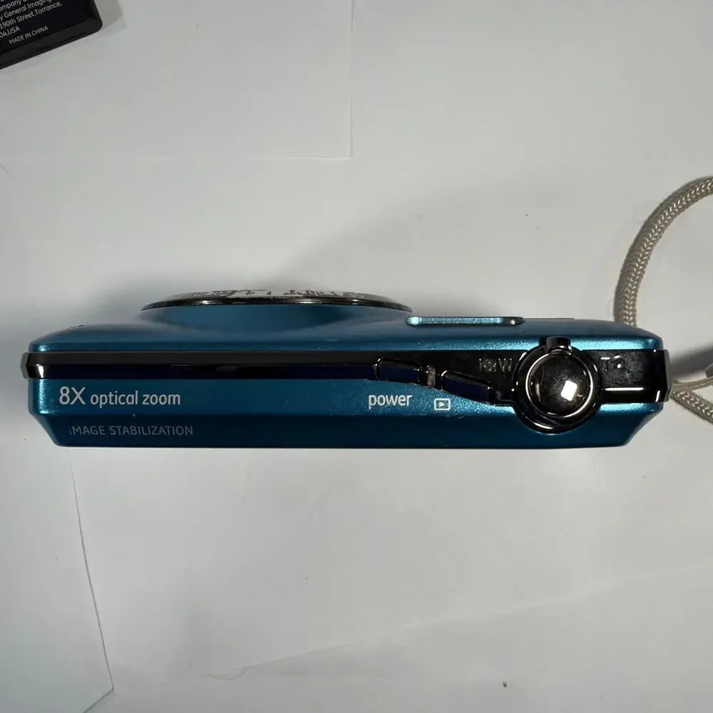 GE E1486TW 14.1MP Blue Digital Camera For Parts SD Card Slot Blocked